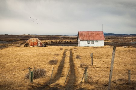 How to successfully flip houses